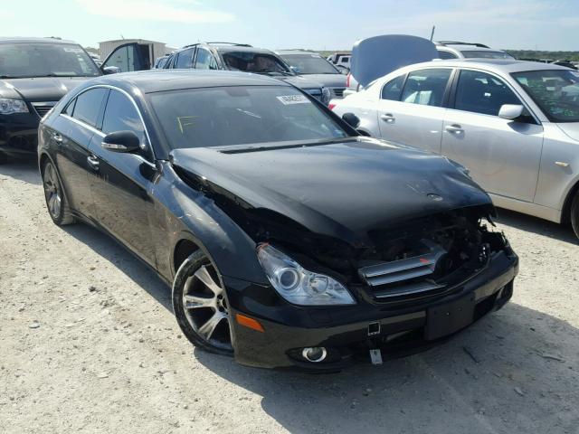 WDDDJ72X28A137129 - 2008 MERCEDES-BENZ CLS 550 BLACK photo 1