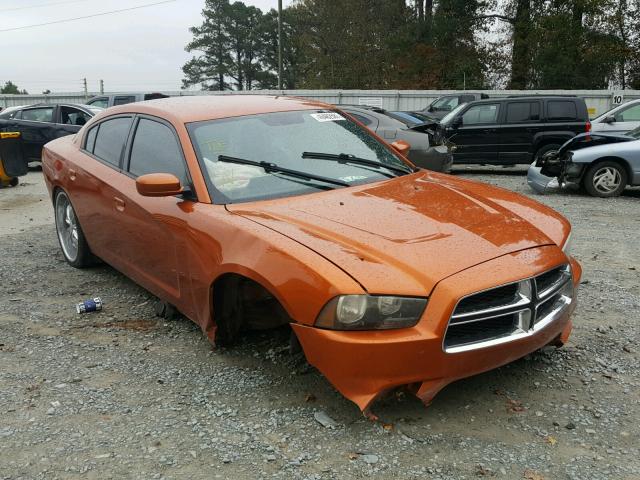 2B3CL3CG7BH576683 - 2011 DODGE CHARGER ORANGE photo 1