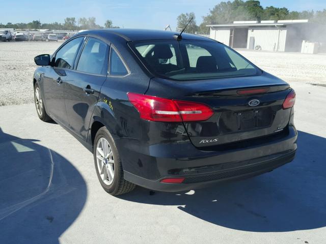 1FADP3F20FL335568 - 2015 FORD FOCUS SE BLACK photo 3