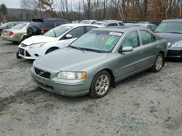 YV1RH592862519144 - 2006 VOLVO S60 GREEN photo 2