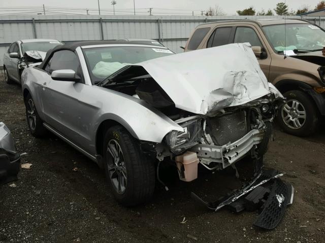 1ZVBP8EM0E5245564 - 2014 FORD MUSTANG SILVER photo 1