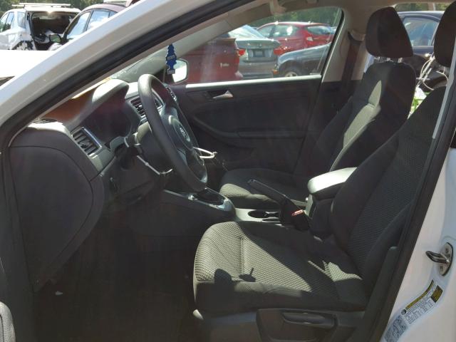 3VW2K7AJ6EM315745 - 2014 VOLKSWAGEN JETTA BASE 白色 照片 5