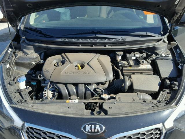 KNAFK4A66E5180994 - 2014 KIA FORTE LX BLACK photo 7