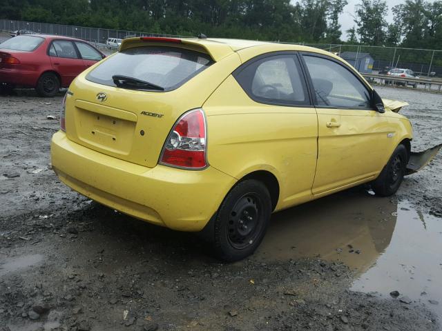 KMHCM3AC5AU168153 - 2010 HYUNDAI ACCENT BLU YELLOW photo 4