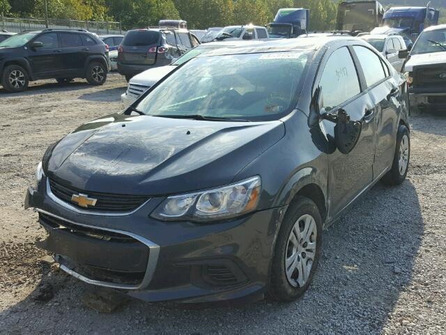 1G1JB5SH7H4156838 - 2017 CHEVROLET SONIC LS 黑色 照片 2