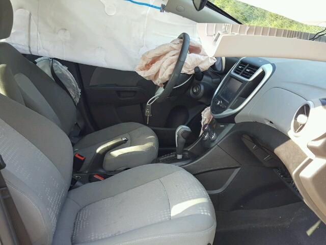 1G1JB5SH7H4156838 - 2017 CHEVROLET SONIC LS 黑色 照片 5