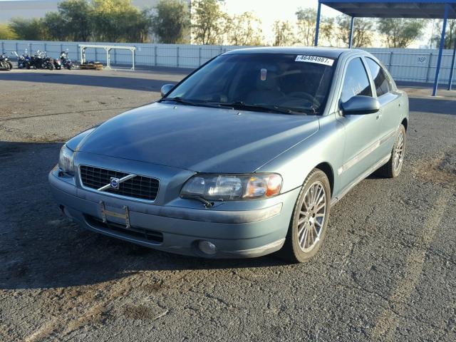 YV1RS53D022118645 - 2002 VOLVO S60 GREEN photo 2