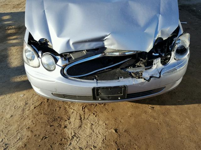 2G4WD532451305520 - 2005 BUICK LACROSSE C SILVER photo 7