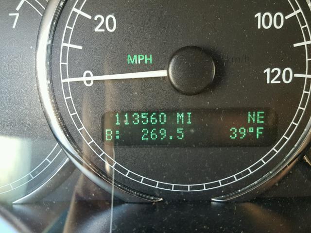 2G4WD532451305520 - 2005 BUICK LACROSSE C SILVER photo 8