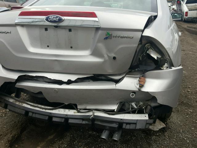 3FADP0L33CR210122 - 2012 FORD FUSION HYB SILVER photo 9