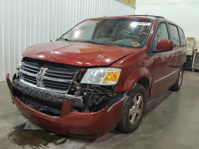 2D4RN5D17AR205138 - 2010 DODGE GRAND CARA RED photo 2