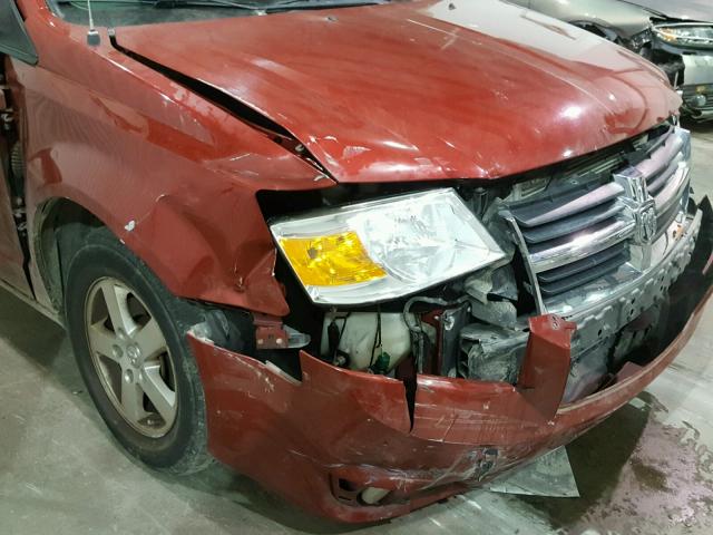 2D4RN5D17AR205138 - 2010 DODGE GRAND CARA RED photo 9