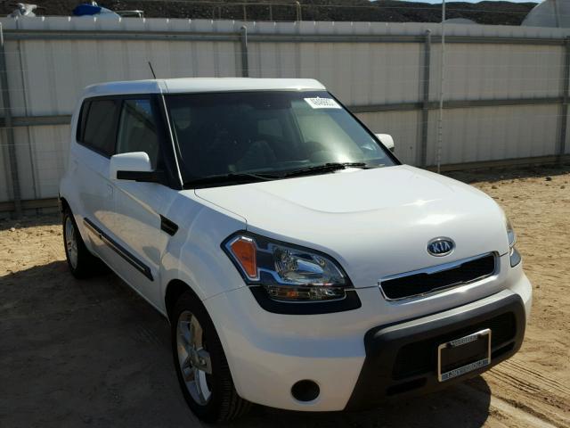 KNDJT2A28A7702714 - 2010 KIA SOUL + WHITE photo 1