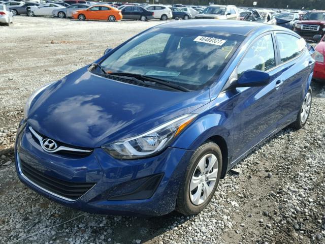 5NPDH4AE0GH744190 - 2016 HYUNDAI ELANTRA SE BLUE photo 2