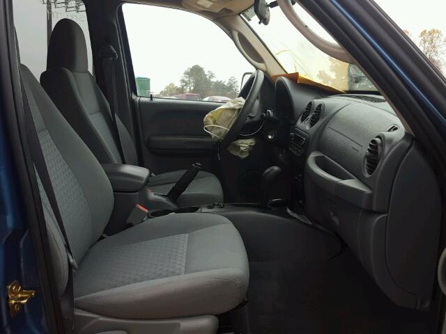 1J4GL48KX6W125686 - 2006 JEEP LIBERTY SP BLUE photo 5