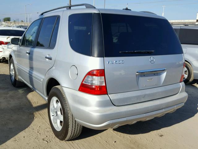 4JGAB75E74A475507 - 2004 MERCEDES-BENZ ML 500 SILVER photo 3