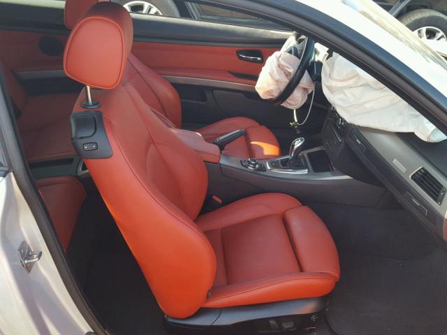 WBAKG1C58BE618087 - 2011 BMW 335 IS SILVER photo 5