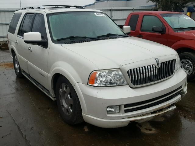 5LMFU27525LJ17167 - 2005 LINCOLN NAVIGATOR WHITE photo 1