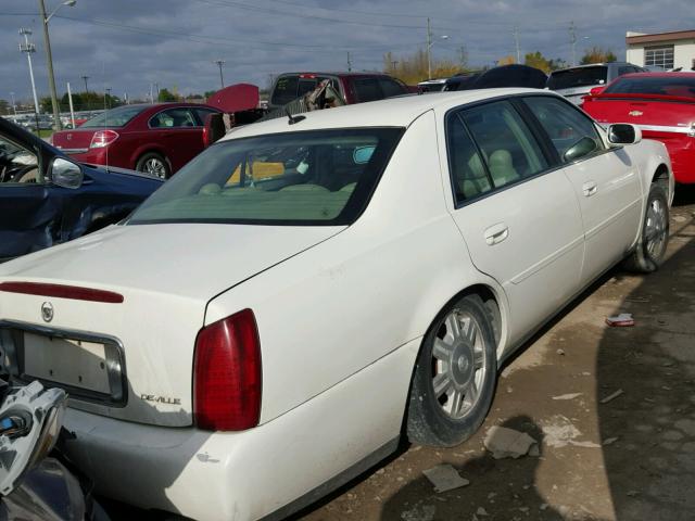 1G6KD54Y15U267984 - 2005 CADILLAC DEVILLE WHITE photo 4