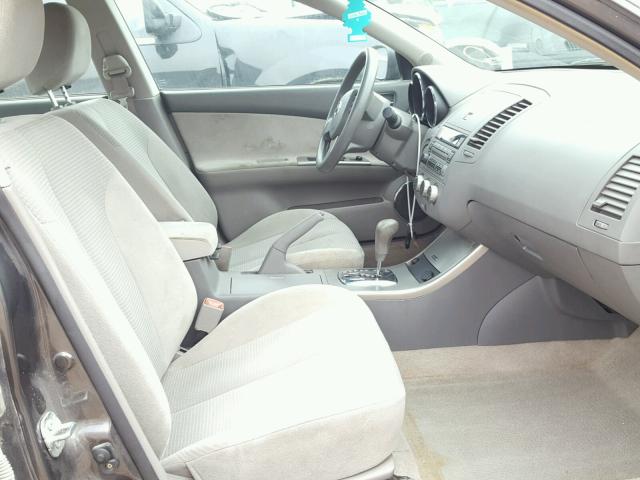 1N4AL11D86C132231 - 2006 NISSAN ALTIMA GRAY photo 5