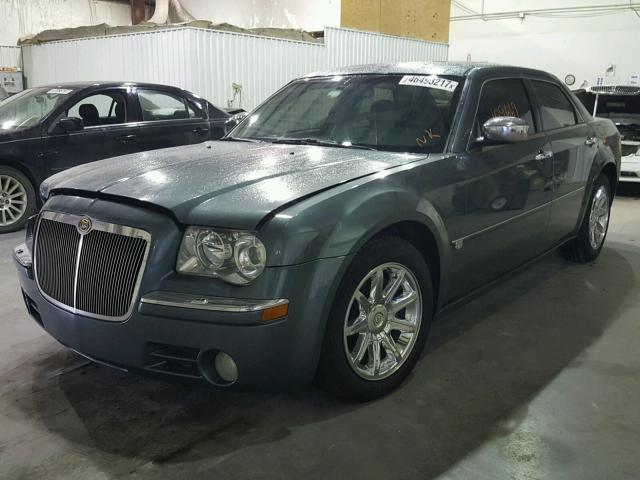 2C3KA63HX6H116227 - 2006 CHRYSLER 300C GREEN photo 2