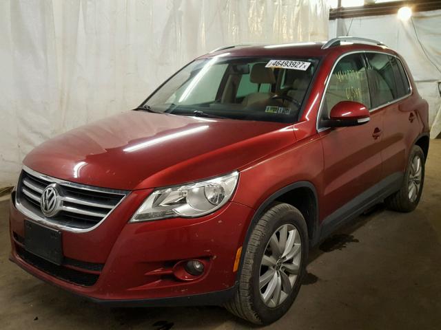 WVGBV7AX0BW000610 - 2011 VOLKSWAGEN TIGUAN S RED photo 2