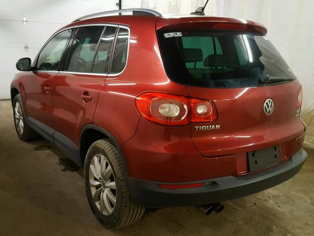 WVGBV7AX0BW000610 - 2011 VOLKSWAGEN TIGUAN S RED photo 3