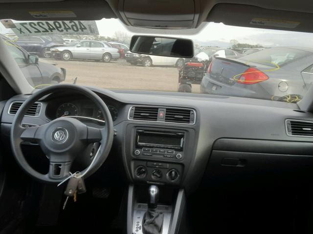 3VW2K7AJ3EM442047 - 2014 VOLKSWAGEN JETTA BASE BLACK photo 9