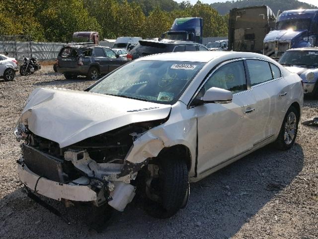 1G4GH5E30CF135676 - 2012 BUICK LACROSSE P WHITE photo 2