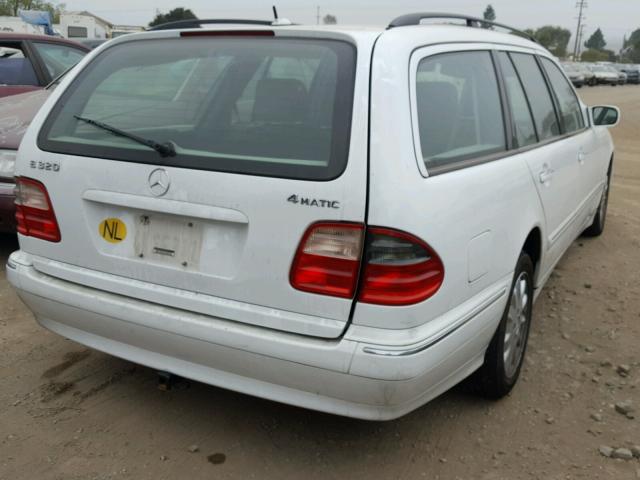 WDBJH82J6YX036553 - 2000 MERCEDES-BENZ E 320 4MAT WHITE photo 4