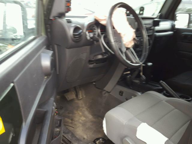 1J4GA59147L197200 - 2007 JEEP WRANGLER S GREEN photo 9