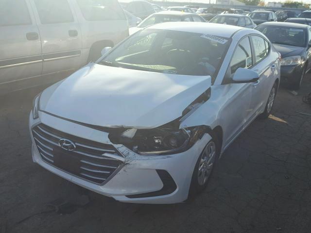 5NPD74LF3HH127392 - 2017 HYUNDAI ELANTRA SE WHITE photo 2