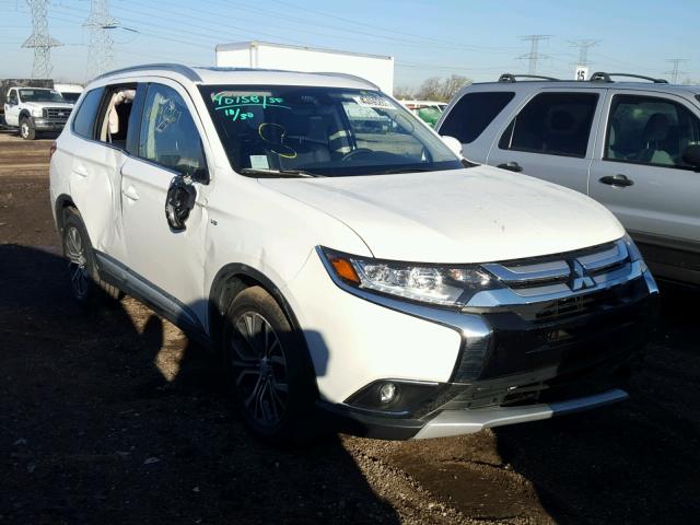 JA4JZ4AX5HZ057261 - 2017 MITSUBISHI OUTLANDER WHITE photo 1