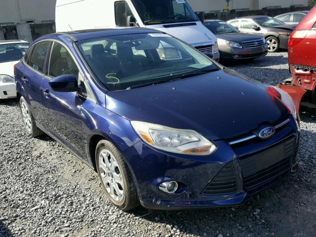 1FAHP3F20CL149736 - 2012 FORD FOCUS SE BLUE photo 1