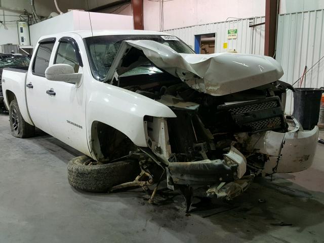 1GCPKPE77CF222074 - 2012 CHEVROLET SILVERADO WHITE photo 1