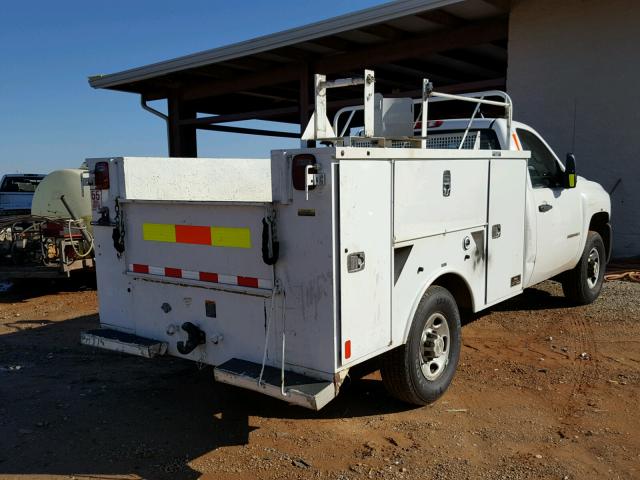 1GBHC24K77E573836 - 2007 CHEVROLET SILVERADO WHITE photo 4