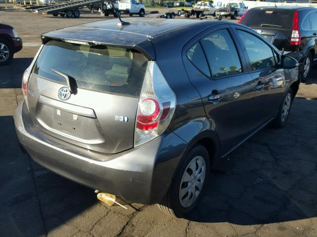 JTDKDTB32E1572193 - 2014 TOYOTA PRIUS C GRAY photo 3