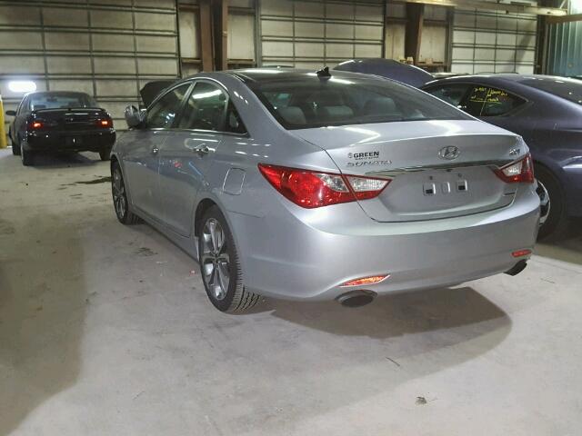 5NPEC4AB5DH588474 - 2013 HYUNDAI SONATA SE SILVER photo 3