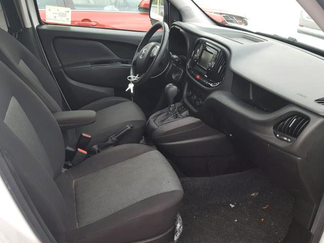 ZFBERFBT0F6A01778 - 2015 RAM PROMASTER 白色 照片 5