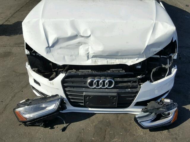 WAUEFAFL0GN004264 - 2016 AUDI A4 PREMIUM WHITE photo 9