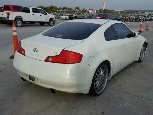 JNKCV54E04M811831 - 2004 INFINITI G35 WHITE photo 4