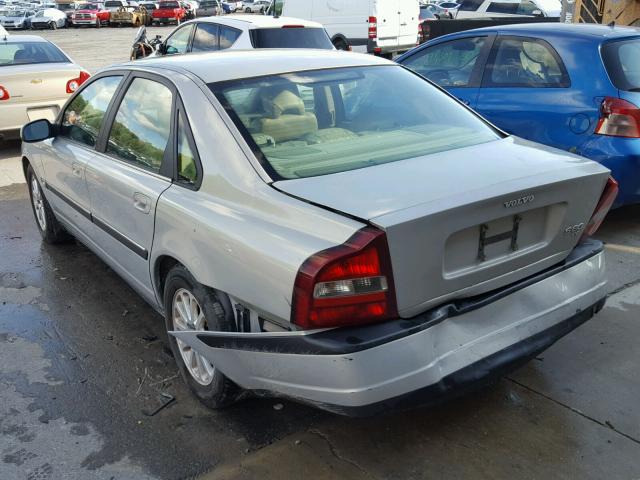 YV1TS90D2X1055370 - 1999 VOLVO S80 T6 TUR SILVER photo 3