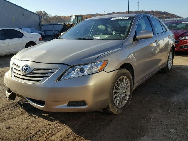 4T1BE46K37U558837 - 2007 TOYOTA CAMRY NEW GOLD photo 2