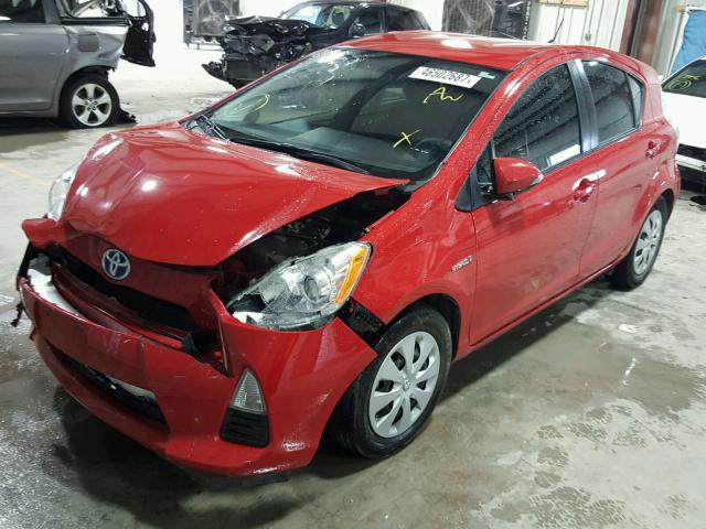 JTDKDTB31D1045664 - 2013 TOYOTA PRIUS C RED photo 2