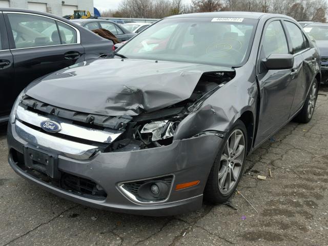 3FAHP0HA1AR305395 - 2010 FORD FUSION SE GRAY photo 2