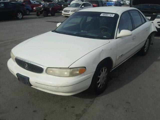 2G4WS52J821277392 - 2002 BUICK CENTURY CU WHITE photo 2