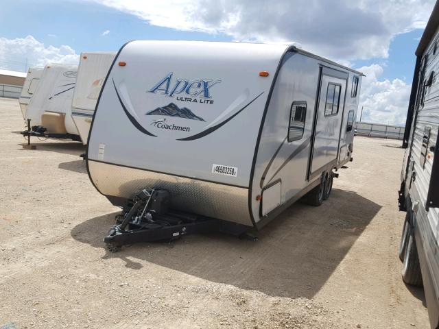 5ZT2CXMB7HA009917 - 2017 COACH APEX 灰色 照片 2