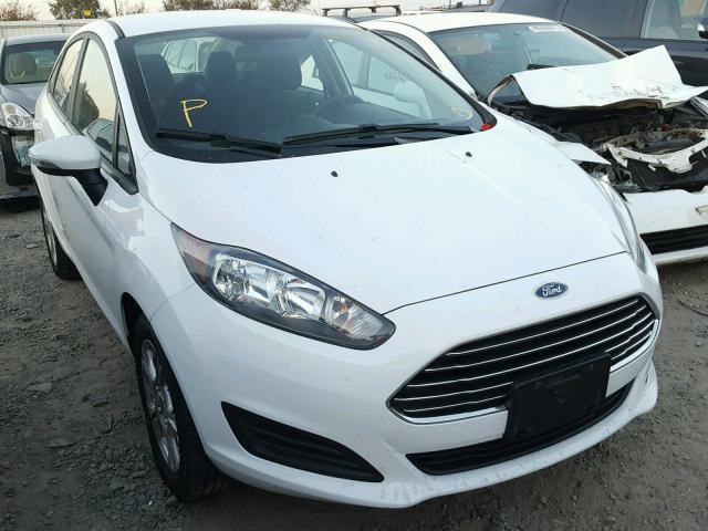 3FADP4BJ7FM203926 - 2015 FORD FIESTA SE WHITE photo 1