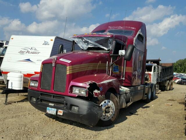 1XKADB9X93J709534 - 2003 KENWORTH CONSTRUCTI PURPLE photo 2