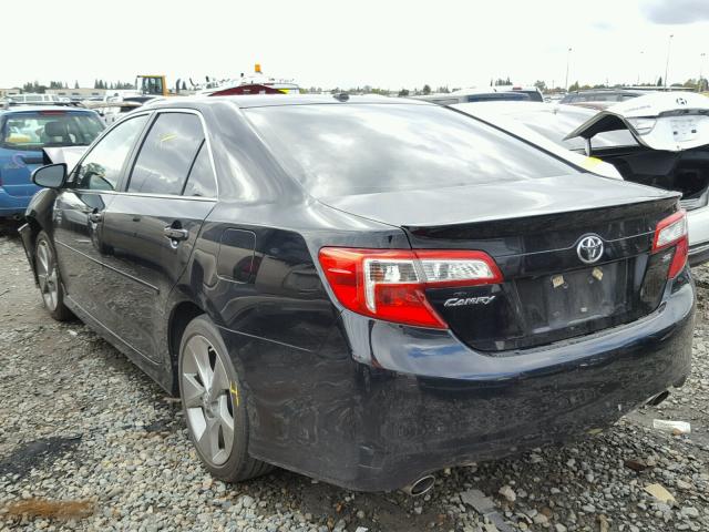 4T1BK1FK2EU540432 - 2014 TOYOTA CAMRY SE BLACK photo 3